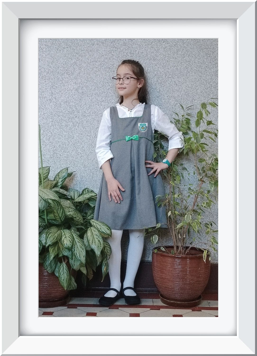 Frame uniform_6OU_04a-1.jpg