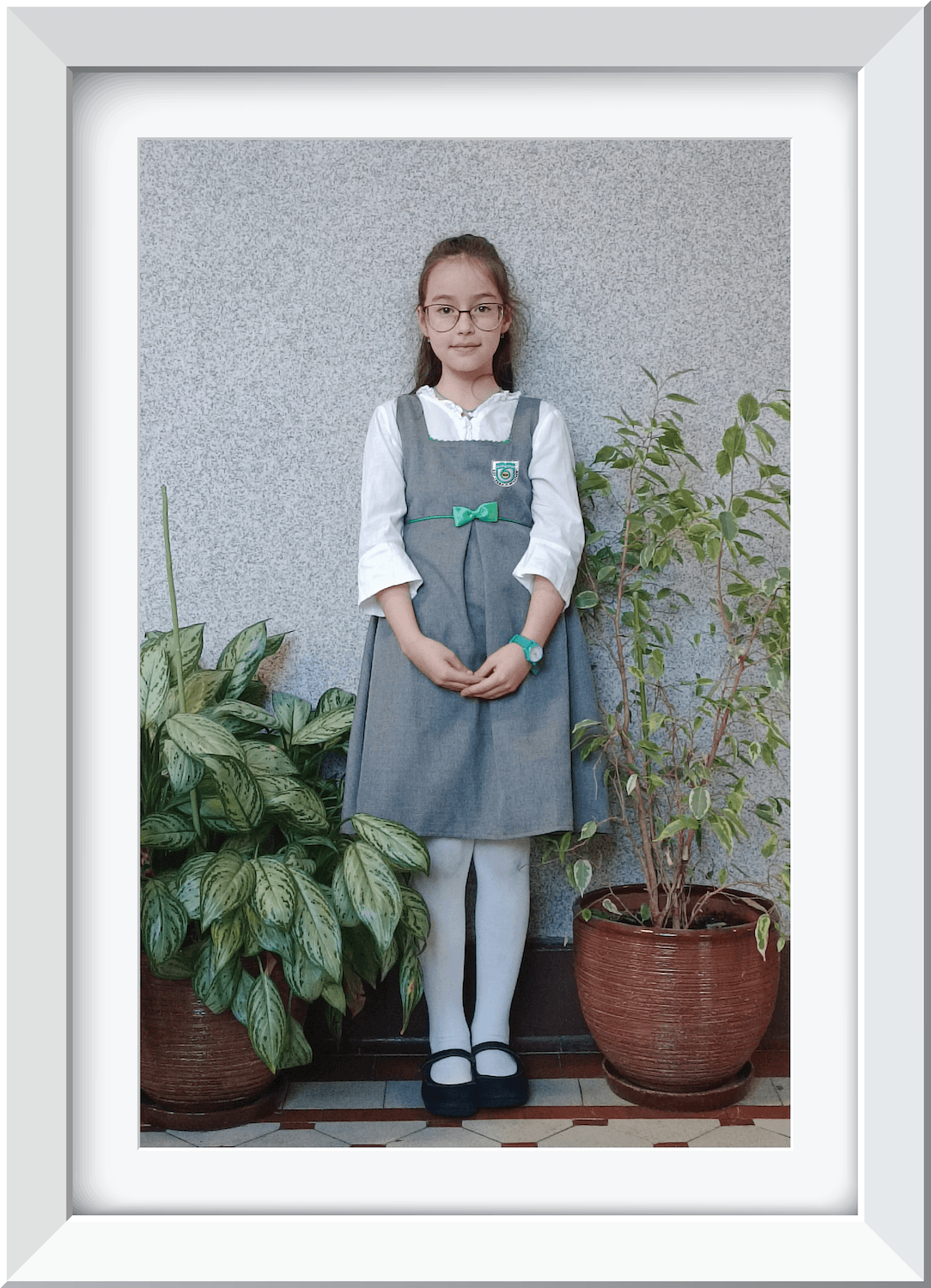 Frame uniform_6OU_05a.png