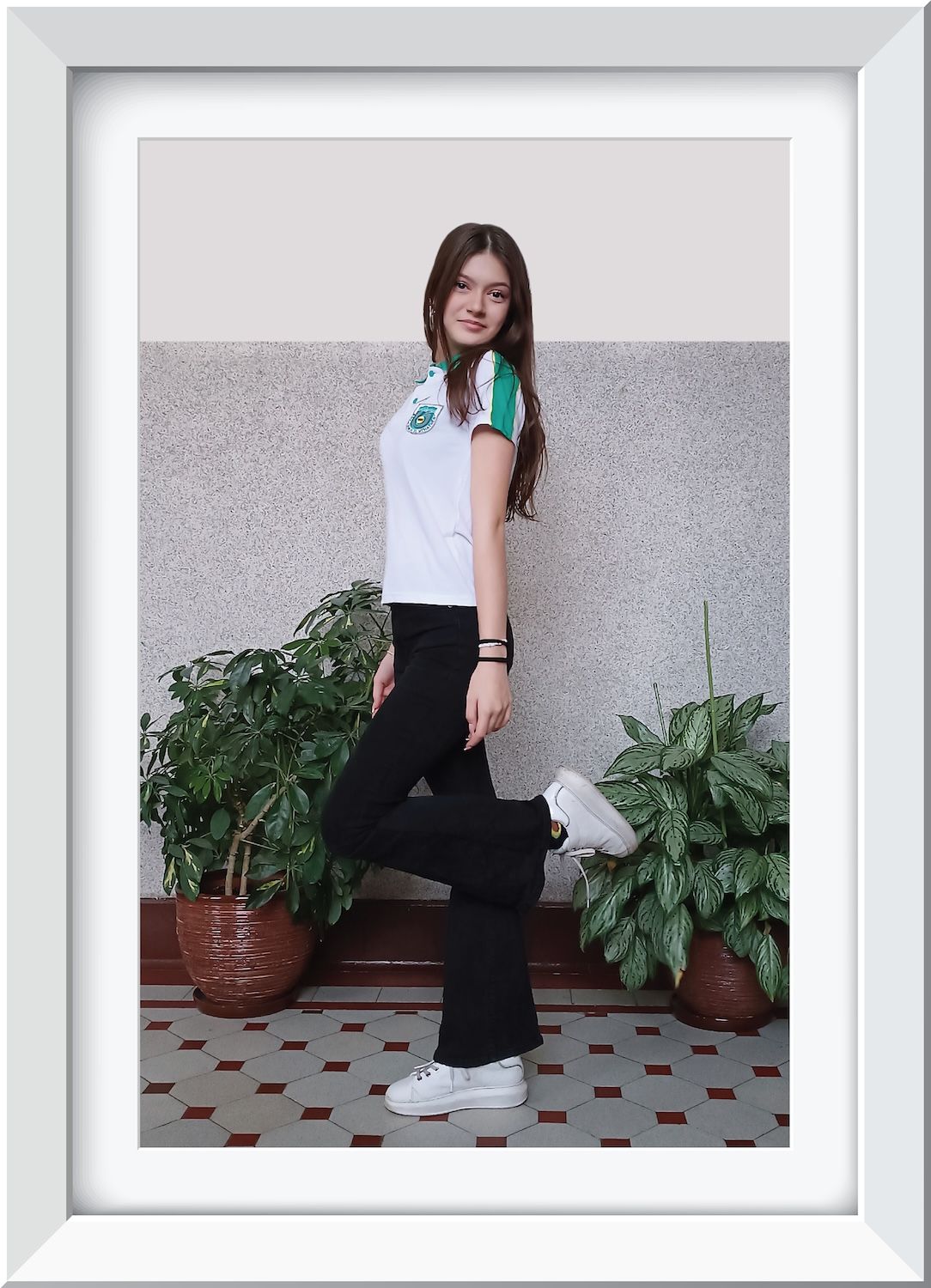 Frame uniform_6OU_20a.jpg