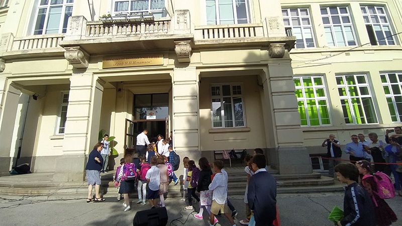 s.2.jpg